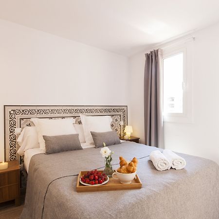 Aspasios Charming Flats Барселона Екстериор снимка