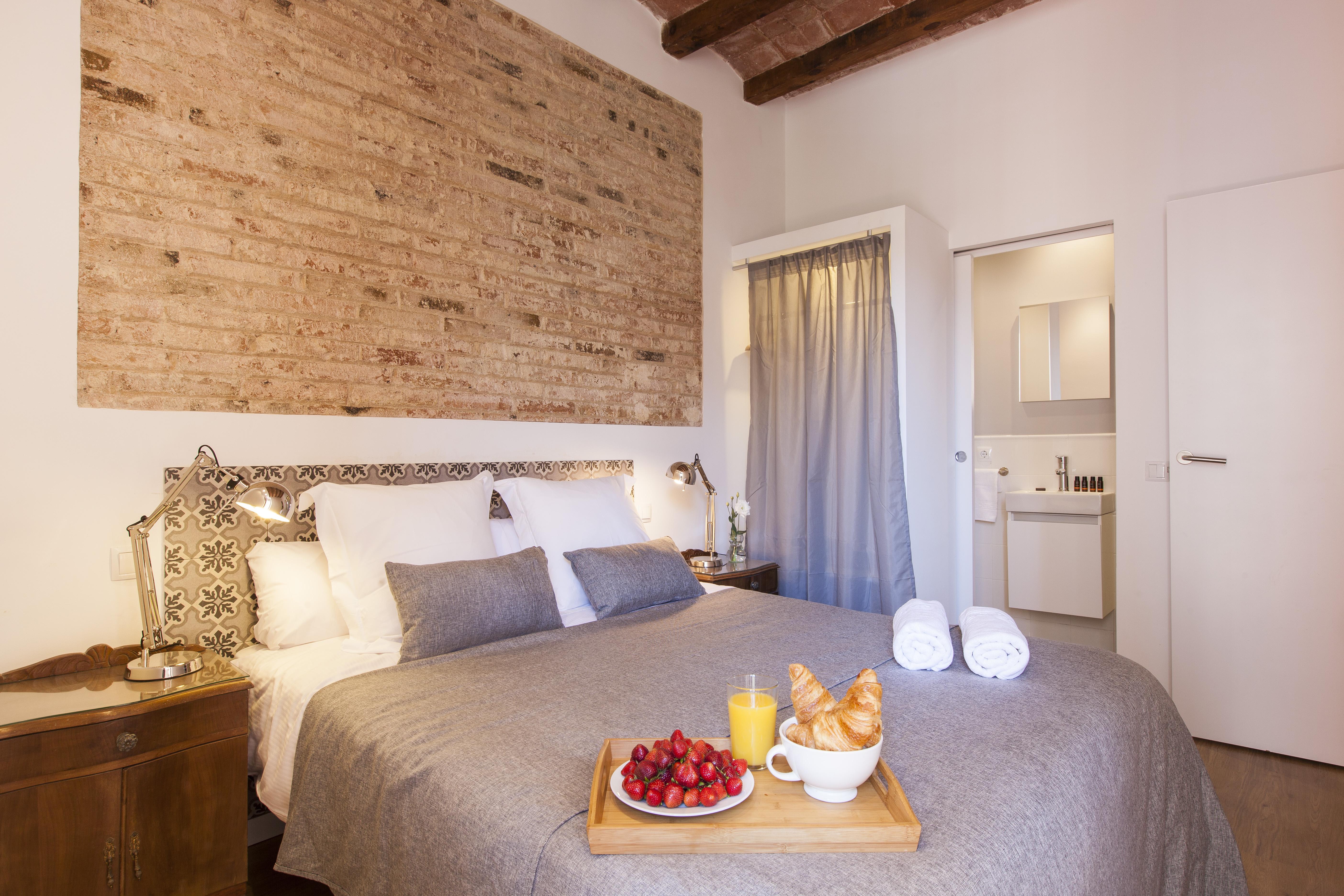 Aspasios Charming Flats Барселона Екстериор снимка
