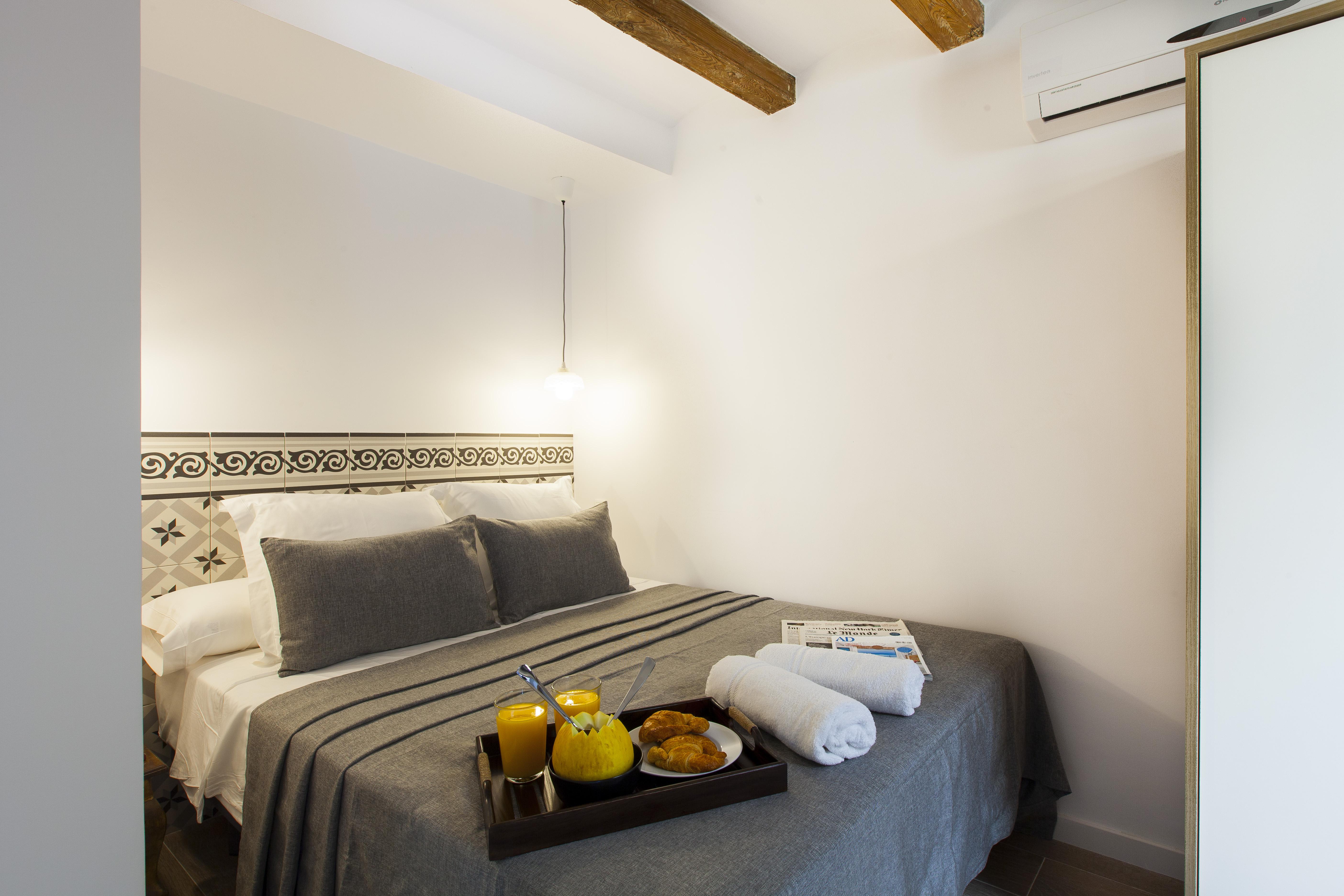 Aspasios Charming Flats Барселона Екстериор снимка